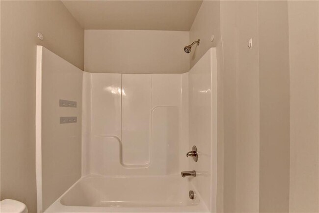 Building Photo - 217 Rockfern Ter