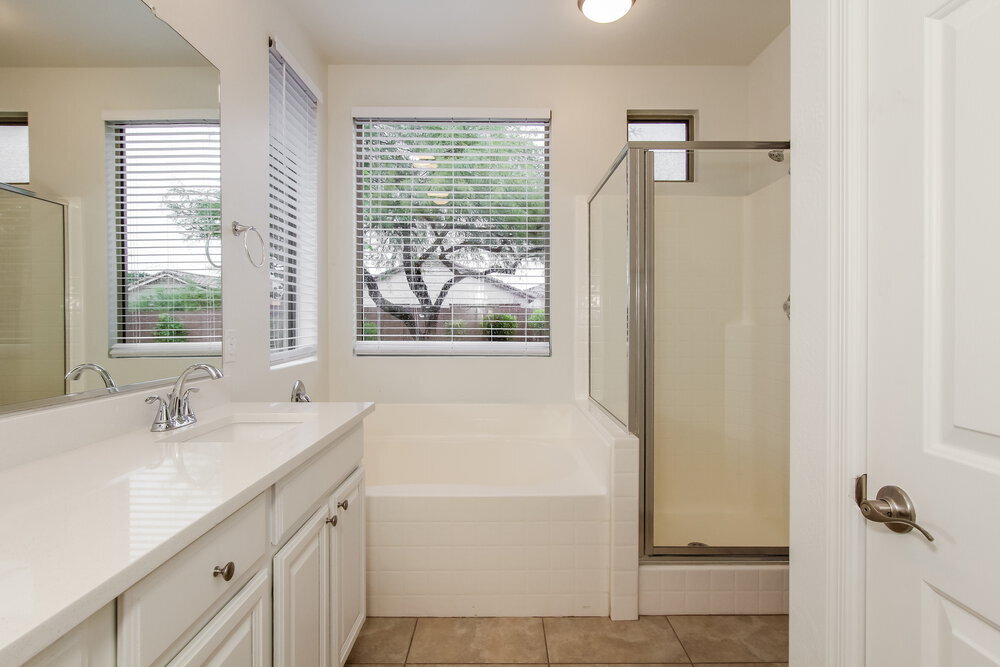 Building Photo - 42941 N Challenger Trail