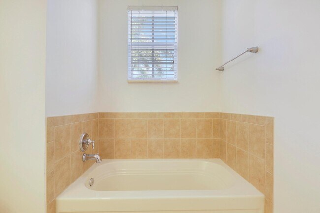 Building Photo - 151 Mulligan Pl