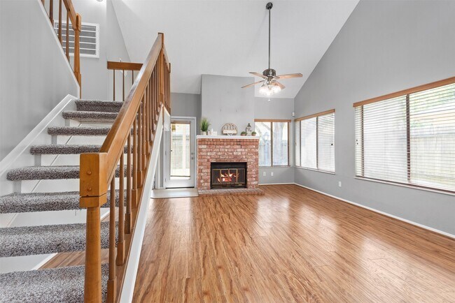 Building Photo - 10842 Ryan Trails Dr