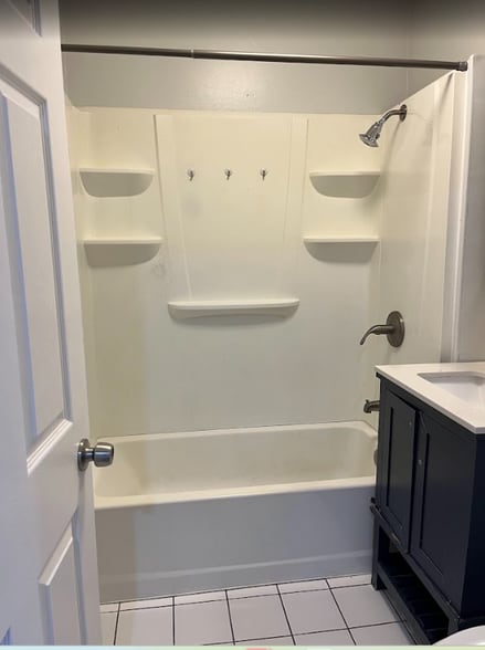 Building Photo - 4854 W Addison St