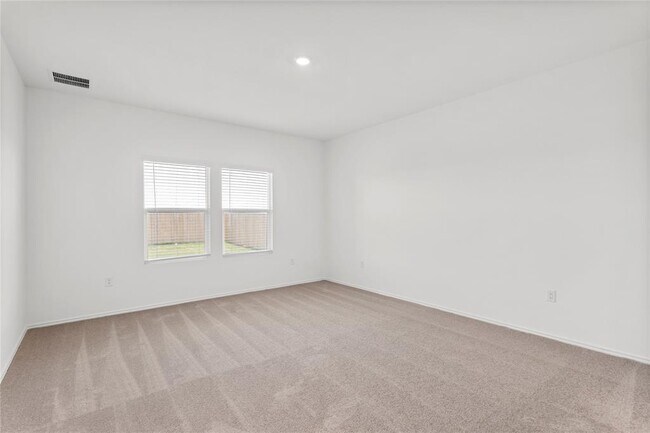 Building Photo - 110 Miglia St