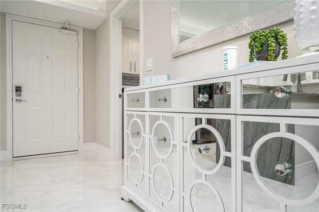 Building Photo - 17 Bluebill Ave