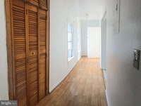 Building Photo - 703 2nd St