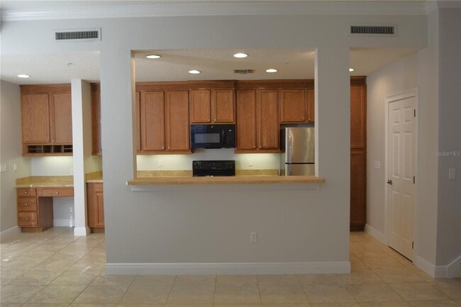 Building Photo - 1352 Lake Baldwin Ln