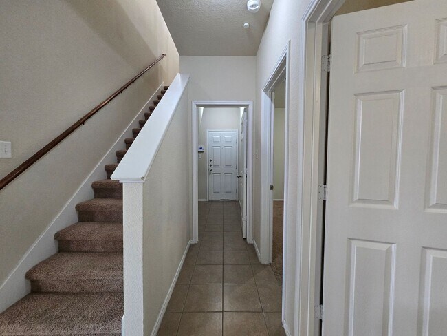 Building Photo - 9507 Adeel Dr