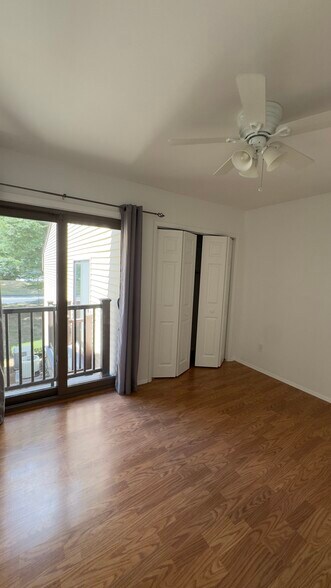 Building Photo - 1714 Spruce Hills Dr