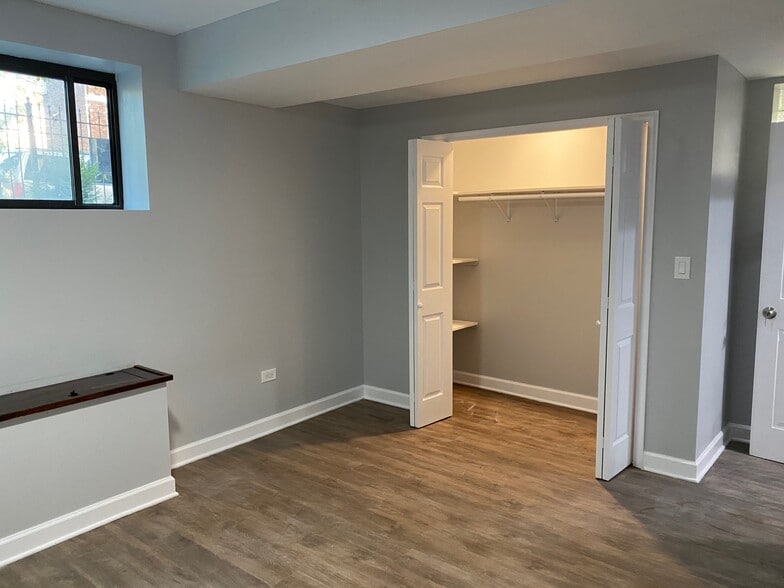 Building Photo - 2742 S Millard Ave