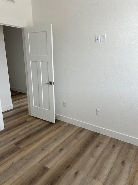 Building Photo - 2947 W 20th St