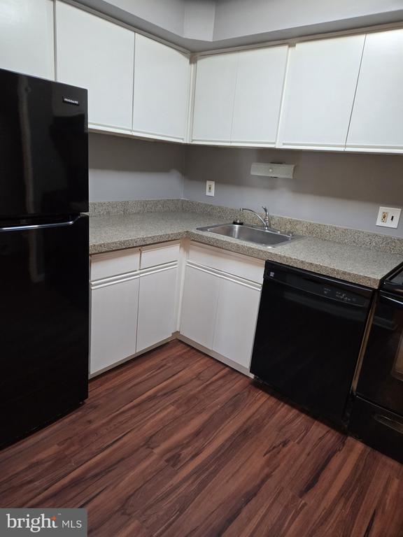 Building Photo - 207 Walnut Hill Rd