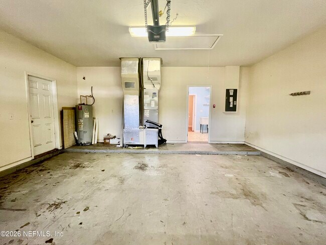 Building Photo - 5410 Turkey Creek Rd