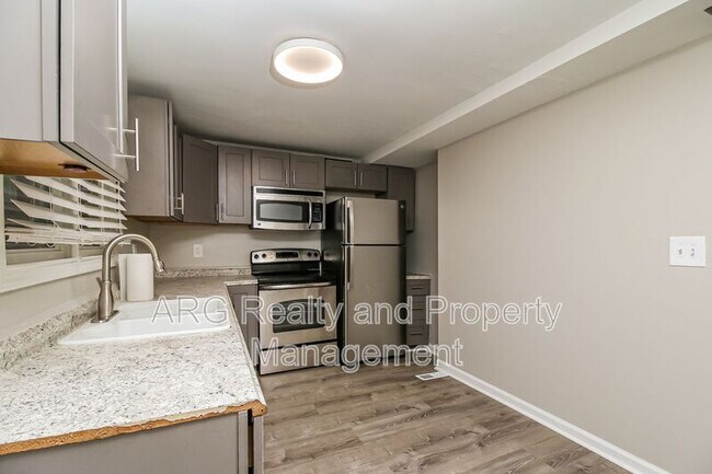 Building Photo - 1097 Smith St SW