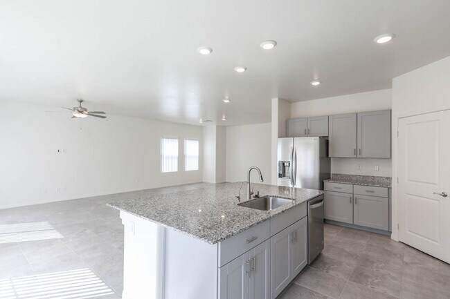Building Photo - 4 Bedroom, with loft, North Las Vegas Home...