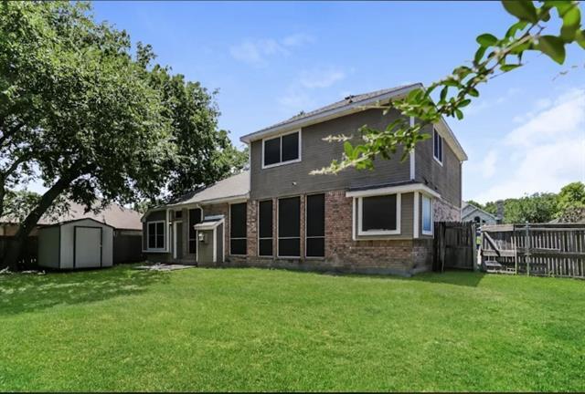 Building Photo - 703 Fox Glen Rd
