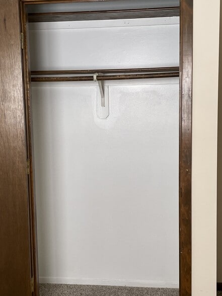 Master Closet - 302 Galvin Rd N