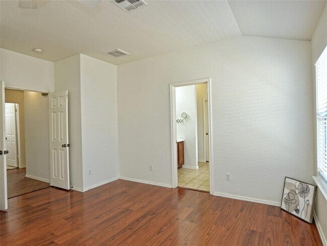 Building Photo - 1316 Diner Dr