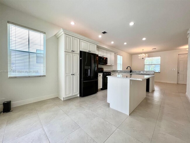 Building Photo - 3280 NW 126th Ave