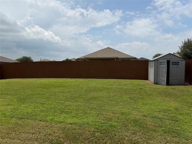 Building Photo - 301 Meadow Lark Ln