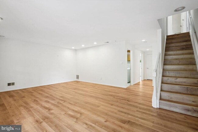 Building Photo - 4138 Meadow Field Ct