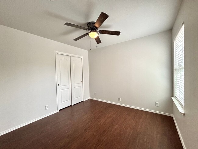 Building Photo - 4015 Desert Cir