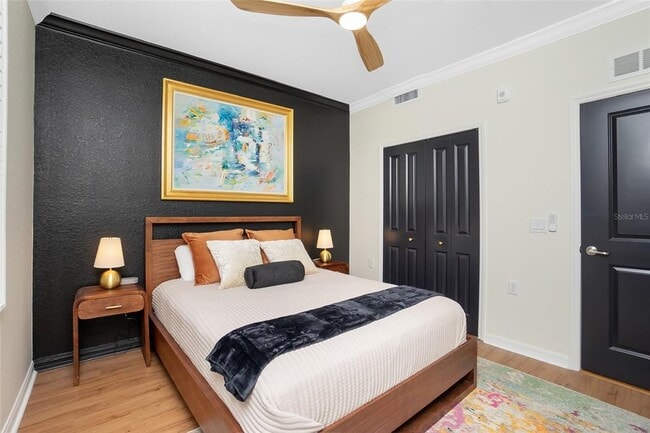 Building Photo - 14141 Heritage Landing Blvd