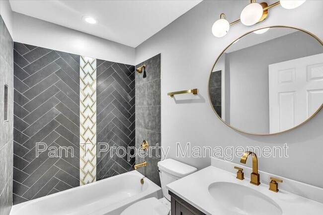 Building Photo - 2514 Florida Ave