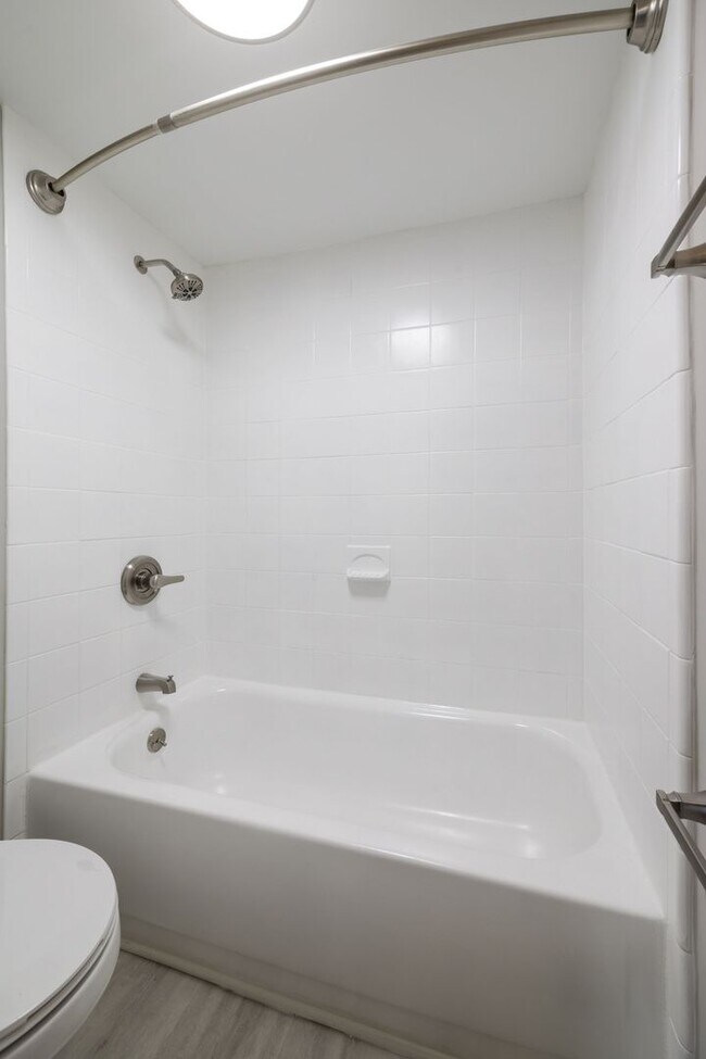 Building Photo - 5900 Patterson Ave