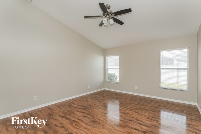Building Photo - 1523 Sweetspire Dr