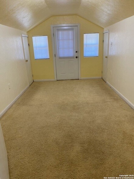 Building Photo - 556 Flower Trail Loop