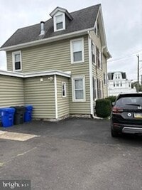 Building Photo - 220 Ryers Ave