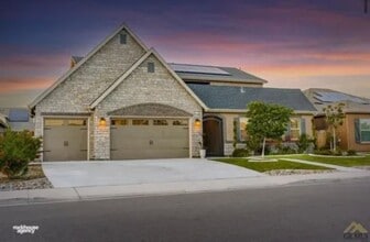 Building Photo - 14728 Plumeria Ct