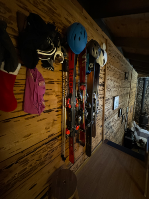 Building Photo - 355 Tramway Dr