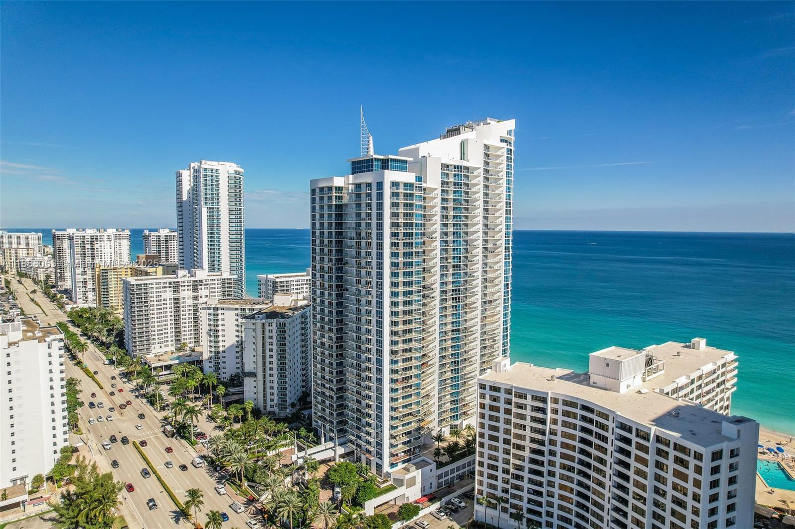 Building Photo - 3101 S Ocean Dr