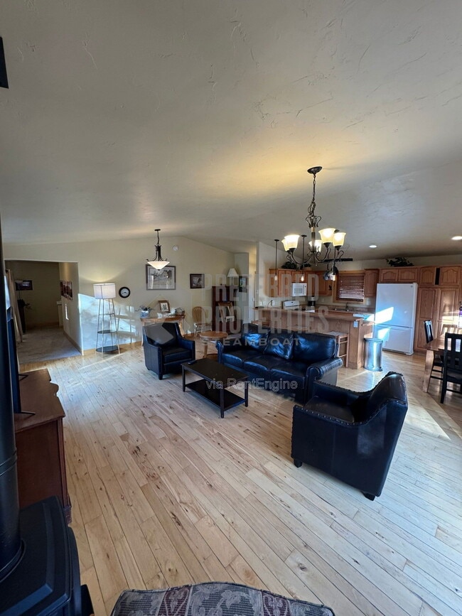 Building Photo - 2930 Alpenglow Way