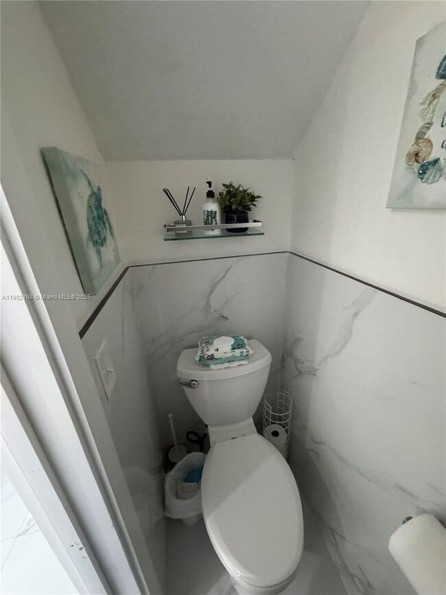 Building Photo - 13308 SW 60th Terrace