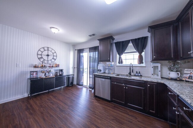 Building Photo - 4 Bedrooms | 2.5 Bathrooms | 2,032 Sq. Ft