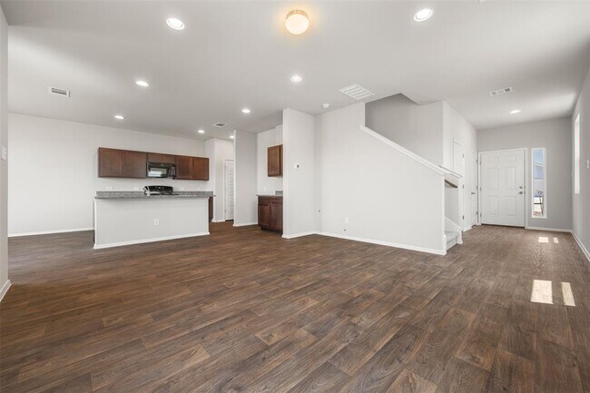 Building Photo - 187 Haywood Mnr