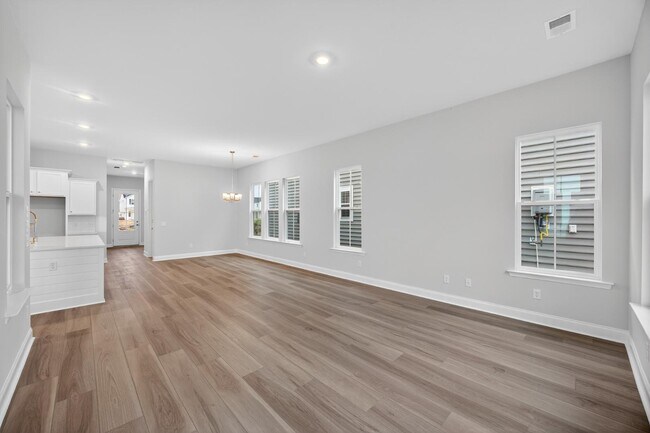 Building Photo - 174 Maritime Way