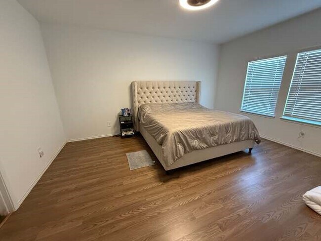 Building Photo - 21202 Frosted Fern Ln