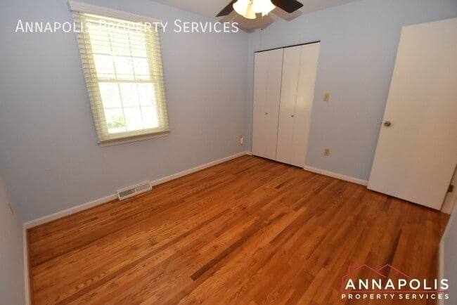 Building Photo - 378 Harwin Dr
