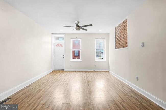 Building Photo - 1717 Fernon St