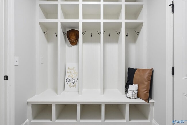 Building Photo - 8349 Anslee Way NW