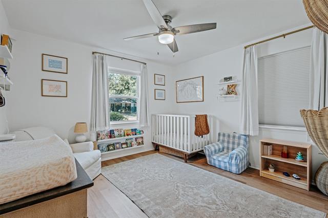 Building Photo - 10642 Mapleridge Dr