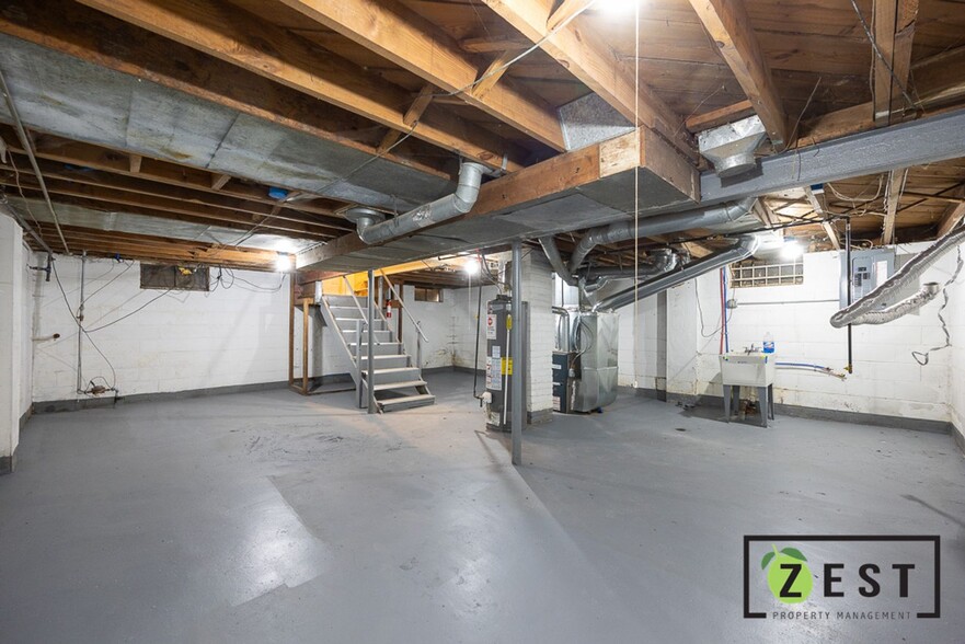 Building Photo - OPEN HOUSE SATURDAY APRIL 26TH 12-12:30PM!...
