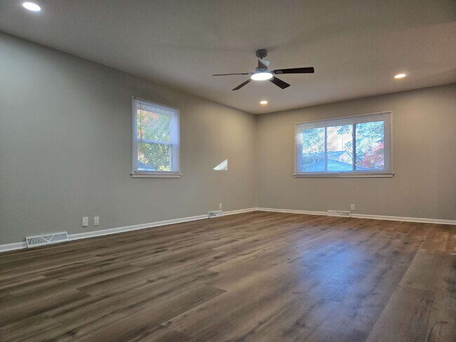 Building Photo - The Good Life — Over 2,200 Sq Ft with Finished Basement & Sunroom