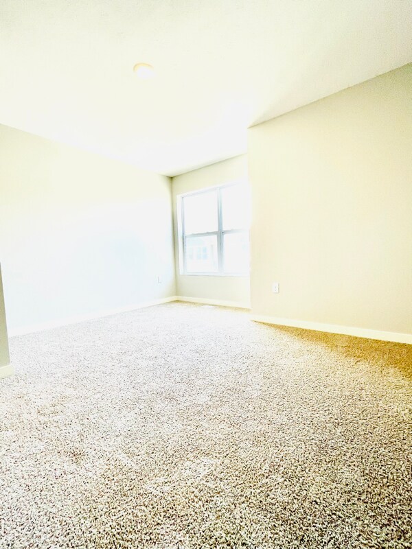 Building Photo - 20877 South Ct