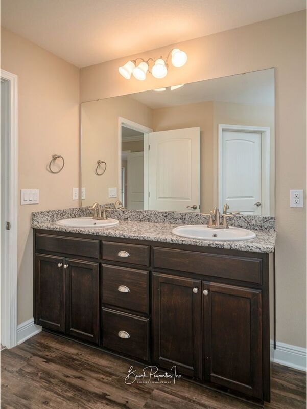 Building Photo - 2112 Stennis Dr