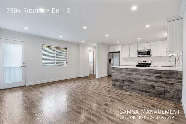 Building Photo - 2304 Ridgeley Dr