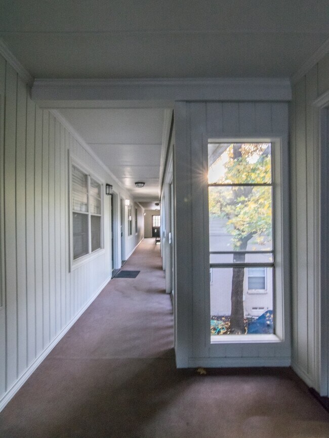 Building Photo - 4311 Cole Ave