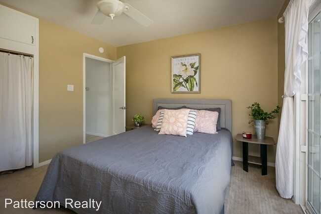 Building Photo - 166 Pier Ave